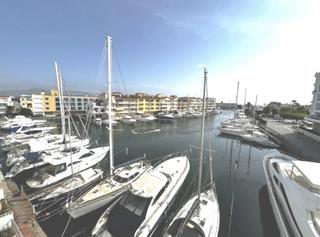 Pis  Carrer cavall de mar. Ático de 3 hab con vistas al canal de empuriabrava