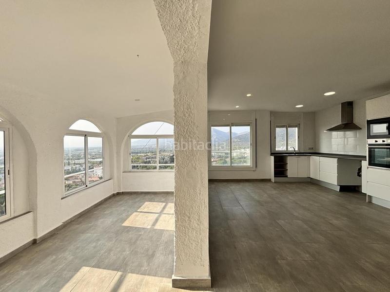 Foto ec13dc42-89c8-4ea5-b0f3-b03d09d2a7a7. Chalet casa reformada con magníficas vistas en plena naturaleza un lugar único para vivir! en Roses