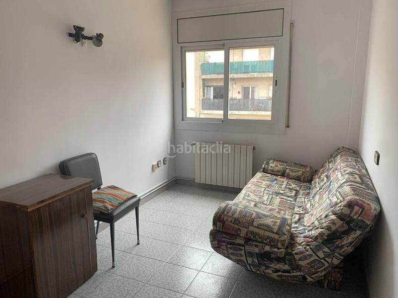 Foto 07f6d6da-4204-47dd-b2f5-97c0a4d0e132. Chalet edificio ideal inversores en Eixample-Horta Capallera Figueres