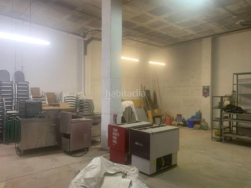 Foto fb8cf5ff-263e-48e3-bab0-be2c8a617a31. Chalet edificio ideal inversores en Eixample-Horta Capallera Figueres