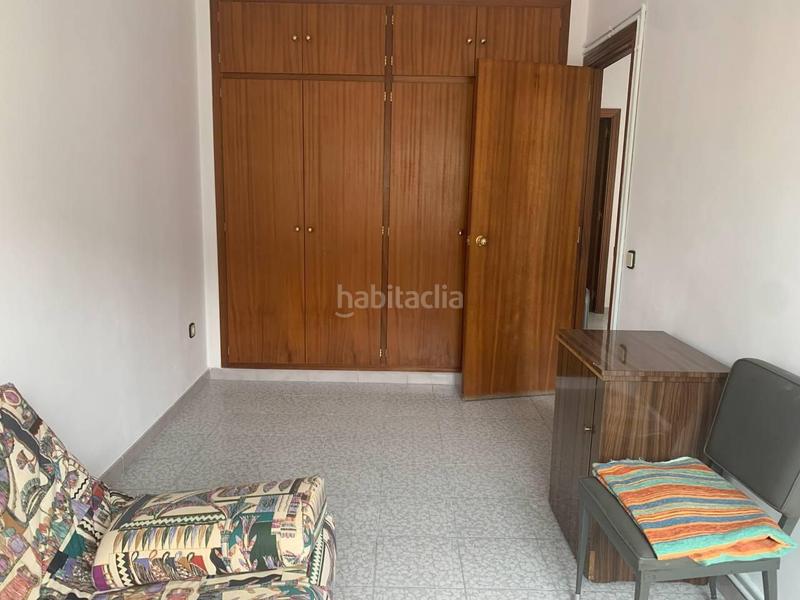 Foto fcf3a78d-0af1-4708-aae6-85a3da476f30. Chalet edificio ideal inversores en Eixample-Horta Capallera Figueres