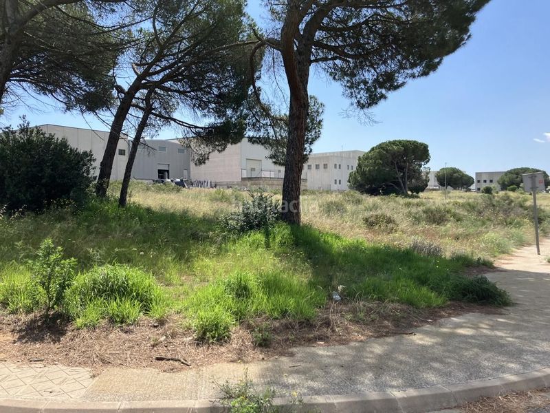 Foto 62db446b-68d3-4fdb-a372-2fb93499ec94. Solar industrial a Eixample Residencial Escala (L´)