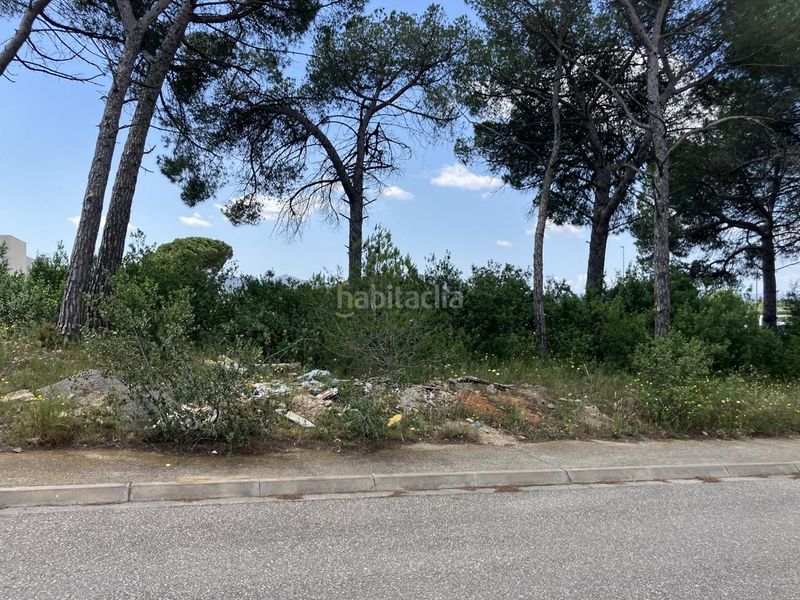 Foto daa94095-4cdd-4acf-b86a-45cfa4804b2e. Solar industrial a Eixample Residencial Escala (L´)