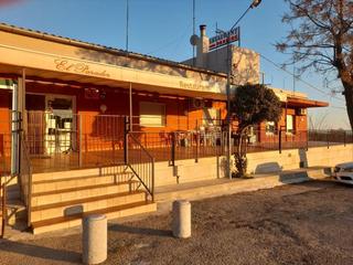 Local Comercial  N-ii. Excepcional oportunidad de inversión  restaurante con vivienda!