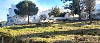Terreny residencial a Puig Rom-Canyelles-Almadrava. Terreno llano con vistas al canigo