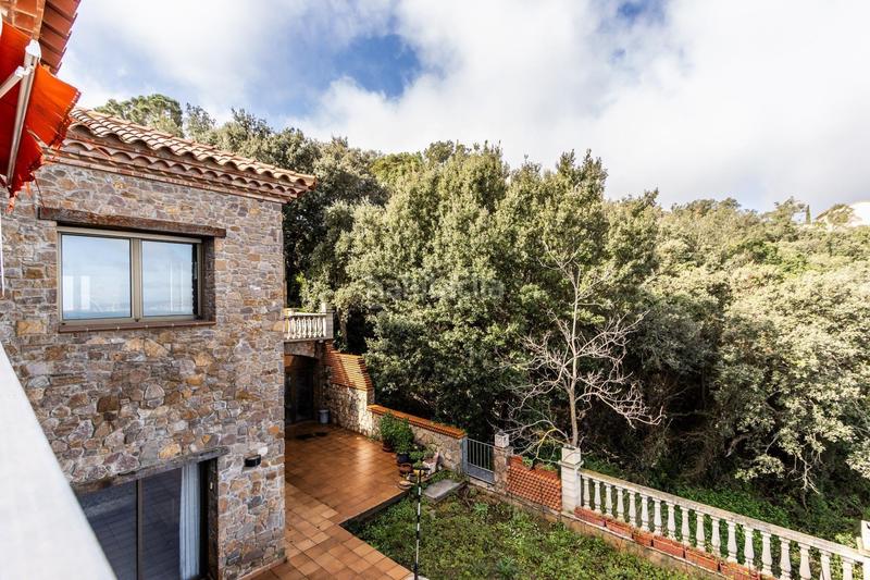 Foto 724d8e4a-4330-4176-b094-e3e9d42a8f74. Chalet en carretera carretera de la platja del racó 55 exclusiva villa en sa riera, , con vistas panorámicas a las illes medes en Begur