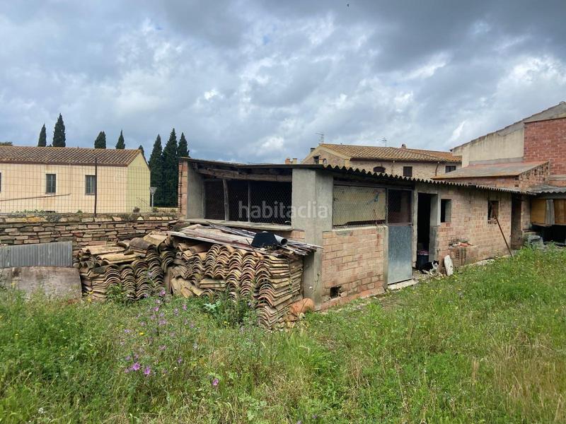 Foto 0e4ed850-8944-4215-afcf-171fb339272d. Xalet amb aparcament a Pontós