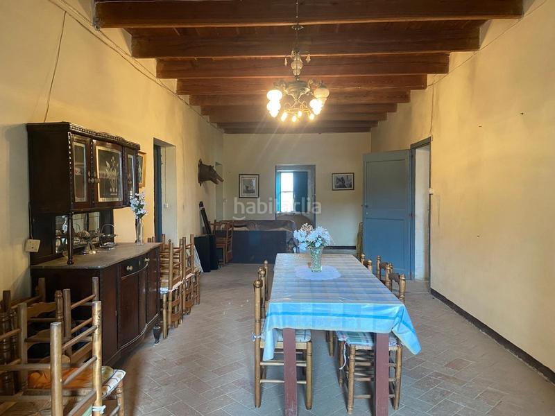 Foto f7d35784-01b0-46c6-876a-535c65749049. Xalet amb aparcament a Pontós