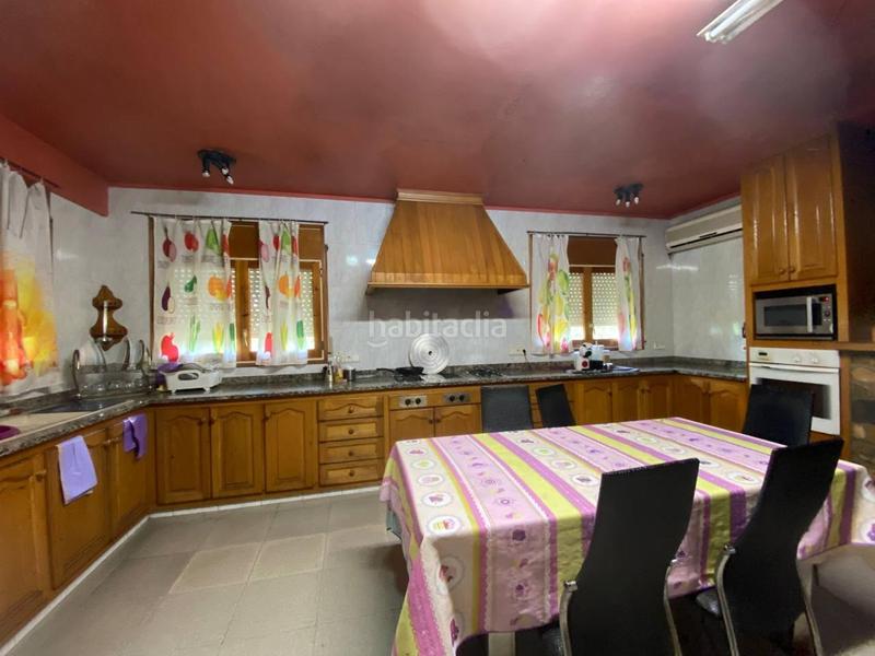 Foto f5c1a3a2-6bea-4c8e-9d6c-5bae0cb273f6. Xalet amb aparcament a Cabanes