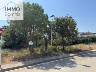 Residential Plot in De l'eucaliptus 40. Oportunidad única en roses terreno edificable en les garrigues a
