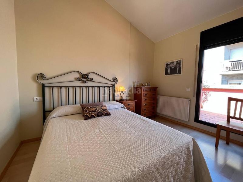 Foto 1a9cc8db-7626-48bd-9574-19efb66ace79. Piso exclusivo dúplex con parking en el centro en Figueres