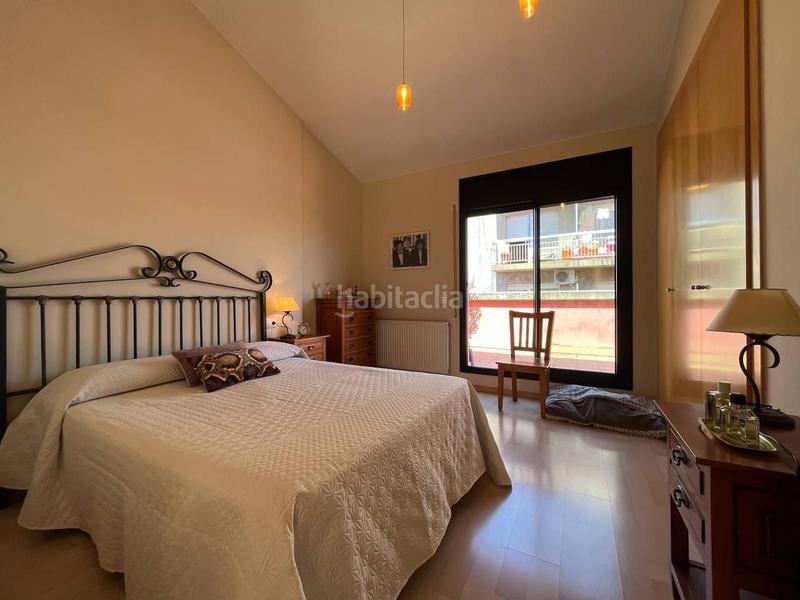 Foto 2505a106-eed2-4682-b32e-e19a0d9cf794. Piso exclusivo dúplex con parking en el centro en Figueres