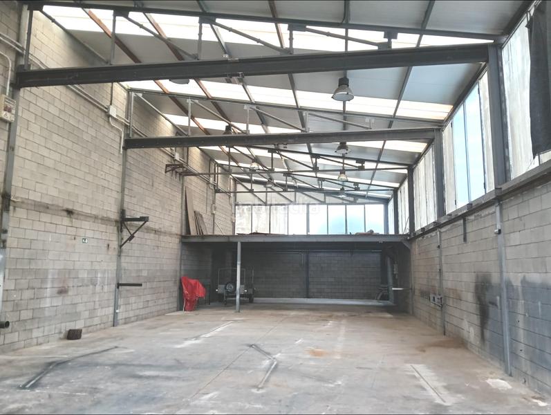 Foto 50fa5746-c4a4-48fa-b191-f17573871c6c. Alquiler nave industrial alquiler de nave industrial en bascara en Bàscara