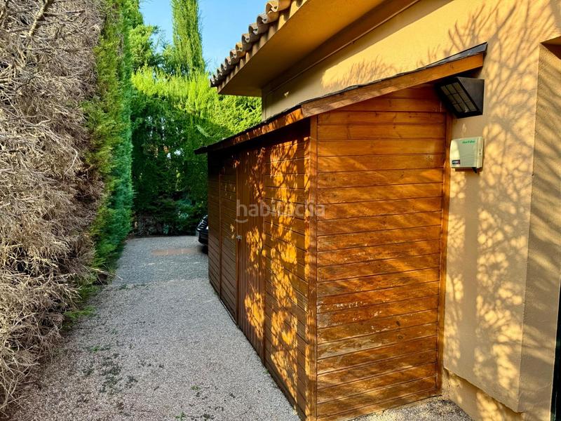 Foto 0a9344cd-4b51-4e1b-a41a-052f3413cc58. Chalet exclusivo chalet en golf torremirona en Navata