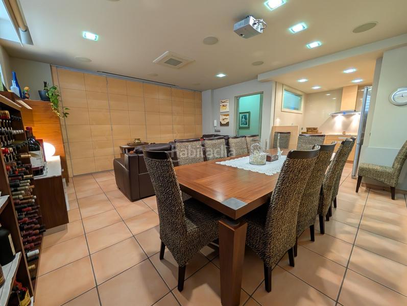 Foto 0faa8890-aef2-4d9d-815c-04eb93a0189d. Xalet amb calefacció aparcament piscina a Banyoles