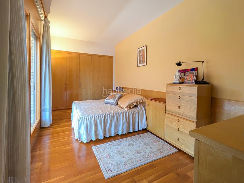 Foto 1ec86435-790d-48c1-9e7b-88044a55db1c. Xalet amb calefacció aparcament piscina a Banyoles