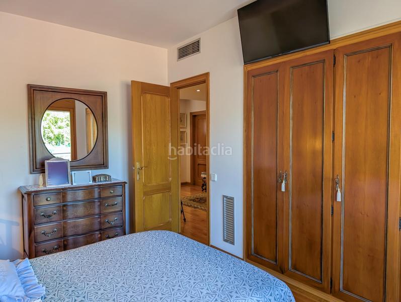 Foto 299eb6bc-49a1-4319-a298-fc374d1d0d66. Xalet amb calefacció aparcament piscina a Banyoles