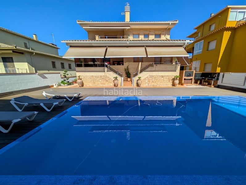 Foto 51a7f836-6d69-468f-b4b6-964413cfbd05. Xalet amb calefacció aparcament piscina a Banyoles