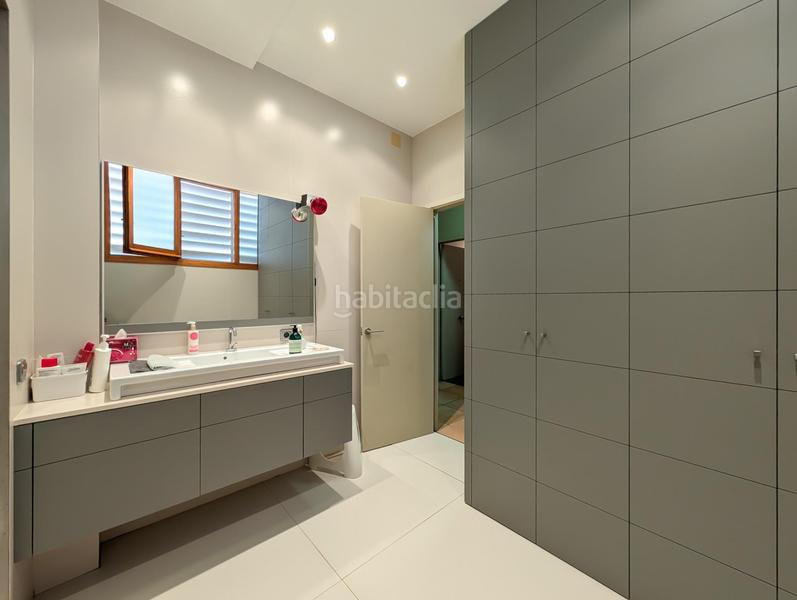 Foto 6037b145-0d87-4269-9f4f-64ab41649bc2. Xalet amb calefacció aparcament piscina a Banyoles