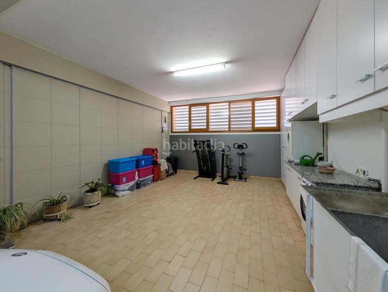 Foto 8df6f385-55f3-43f5-91f4-a6b805d619ea. Xalet amb calefacció aparcament piscina a Banyoles