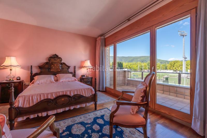 Foto 9ea69e8a-44cf-48e7-8ed1-3a4b5b9a81fb. Xalet amb calefacció aparcament piscina a Banyoles