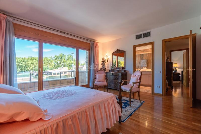 Foto a3e19d40-71ac-4295-a440-d4ac9b59c8f8. Xalet amb calefacció aparcament piscina a Banyoles