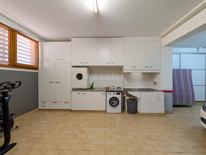 Foto b1c9dc10-ee73-448c-8715-d6d367b04222. Xalet amb calefacció aparcament piscina a Banyoles