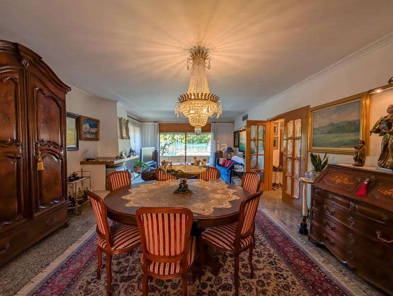 Foto bfe157f7-e4ca-4088-8054-66b04a677fa2. Xalet amb calefacció aparcament piscina a Banyoles