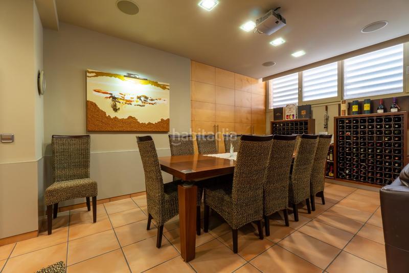 Foto e9dcc27b-ff76-4348-ba3d-e6c9299568d1. Xalet amb calefacció aparcament piscina a Banyoles