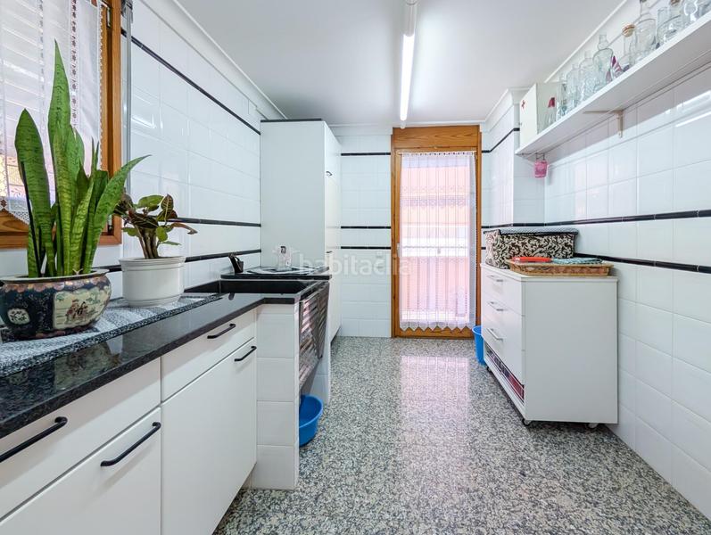 Foto efe49b38-1580-48e7-8ea6-c47df06d19ae. Xalet amb calefacció aparcament piscina a Banyoles