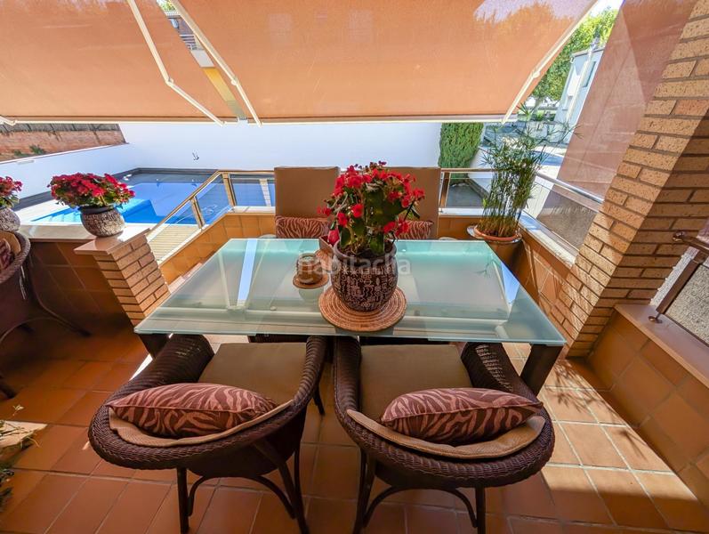 Foto fa9403a0-0f73-47f4-9588-2ecd92784556. Xalet amb calefacció aparcament piscina a Banyoles