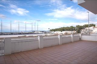 Geschäftsraum  Carrer carrer de romeu de corbera, 22. Espacio comercial único o loft en el puerto de la escala