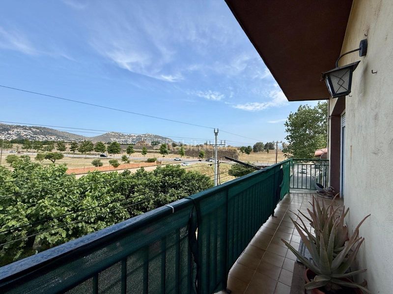 Foto 3935df52-247e-4cfb-9130-9d275a29f39a. Pis a Nord Roses