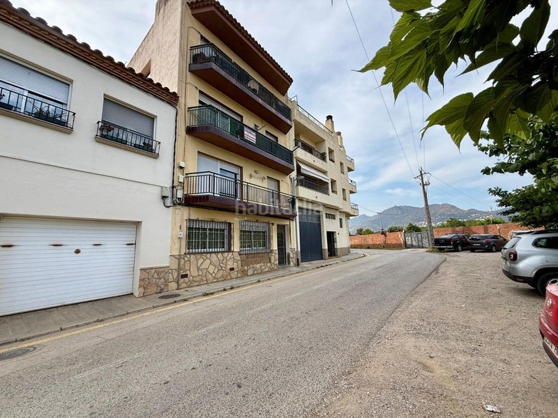 Foto 998b2030-934d-4b49-a24e-5b6108613d5c. Pis a Nord Roses