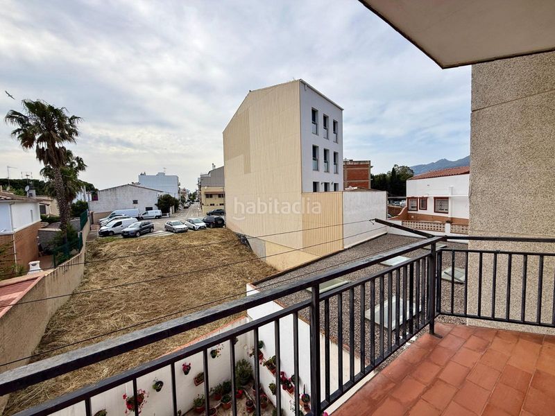 Foto ea51034a-69bb-4472-a3b1-f4619a43dc6d. Pis a Nord Roses