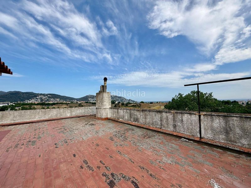 Foto eb5a6c24-1b3e-47b6-8192-fff566a01c56. Pis a Nord Roses