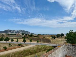 Appartement  De collsacabra. Apartamento de 4 habitaciones con vistas despejadas en mas mates