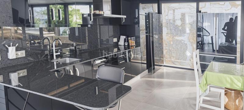 Foto 0e432fb5-f256-4ef8-95ac-8fd6007bd6db. Chalet con parcheggio piscina in Pals