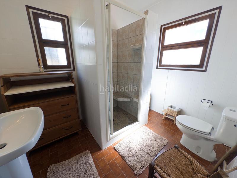 Foto 5c969e86-3098-4b95-849f-77f1a82ebd99. Maison avec parking piscine dans Montgó Escala (L´)