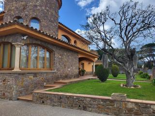 Chalet  Torre simona. Chalet independiente con encanto en torre simona montras