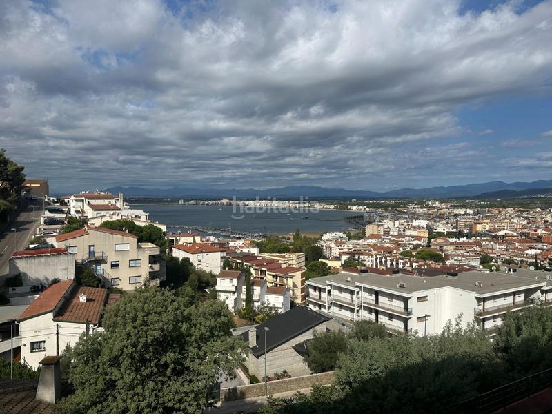 Foto 5c6763a2-c917-405c-8b56-2d70eb6e32cd. Etagenwohnung mit parking in Puig Rom-Canyelles-Almadrava Roses