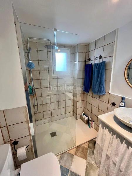 Foto 6051e53e-6d97-428d-8971-e11ad6540a0b. Appartement avec chauffage parking dans Nucli Antic Escala (L´)