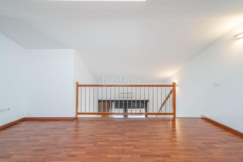 Foto b12c7fcf-1d81-4241-89b0-522e54643c9d. Dúplex  con encanto y luz natural , cerca de la playa en Empuriabrava