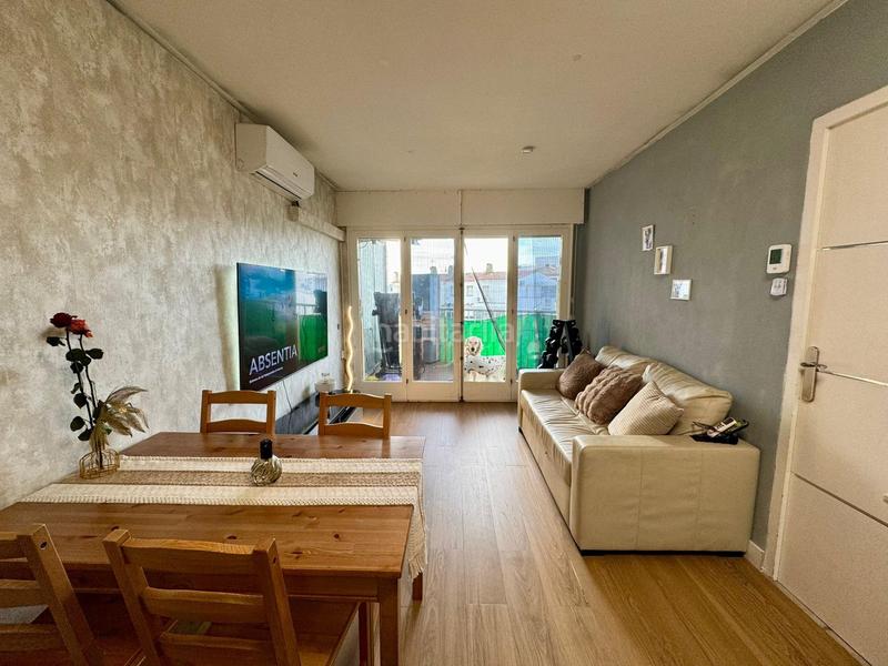 Foto 8a09845d-9022-45e8-a5d1-22041f3436cd. Piso encantador apartamento con amarre en santa margarita en Roses