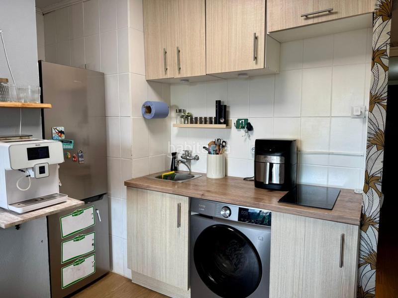 Foto a3f197e9-1bdd-4e64-88a8-55df5591b630. Piso encantador apartamento con amarre en santa margarita en Roses