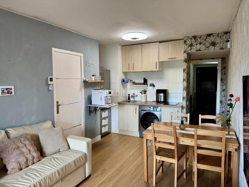 Foto e094ef9c-818b-4b47-9608-f8d33e162533. Piso encantador apartamento con amarre en santa margarita en Roses