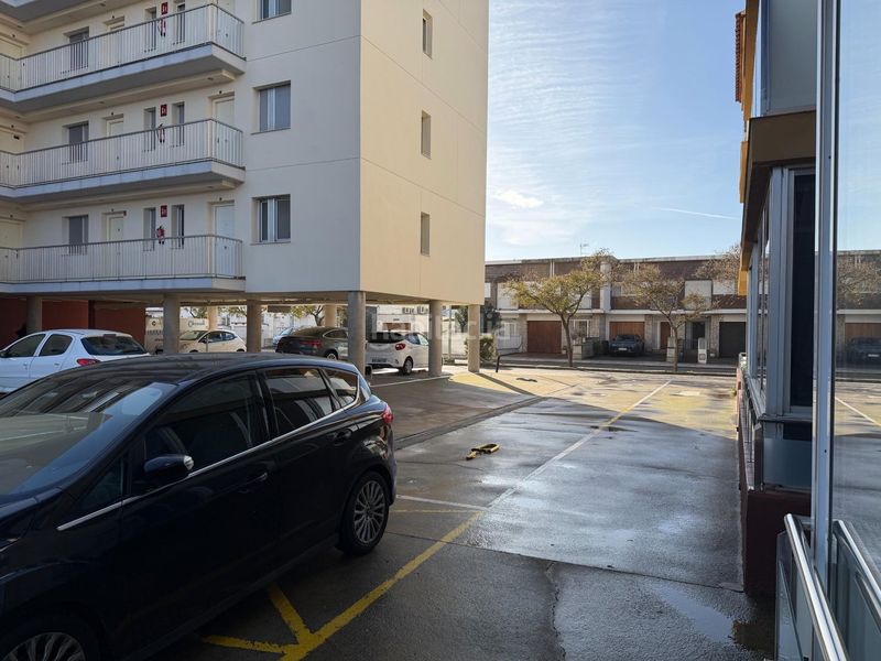 Foto 46368977-2c85-4fe0-9be6-048295486c1f. Pis a Santa Margarida Roses