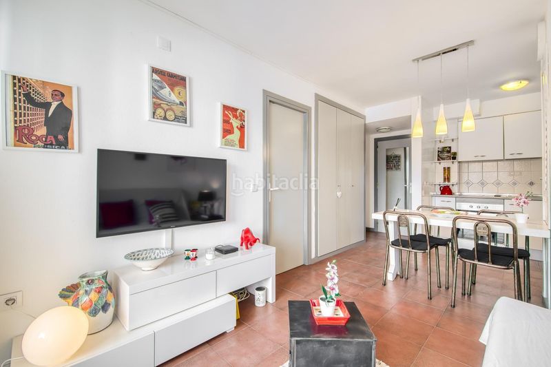 Foto a861bf26-5ddd-49f2-94ac-7644e4d5a9eb. Pis a calle del port joan 2 a Santa Margarida Roses