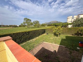 Chalet  Carrer bell raco-t.gran. Casa independiente en torroella de montgrí en bell racó