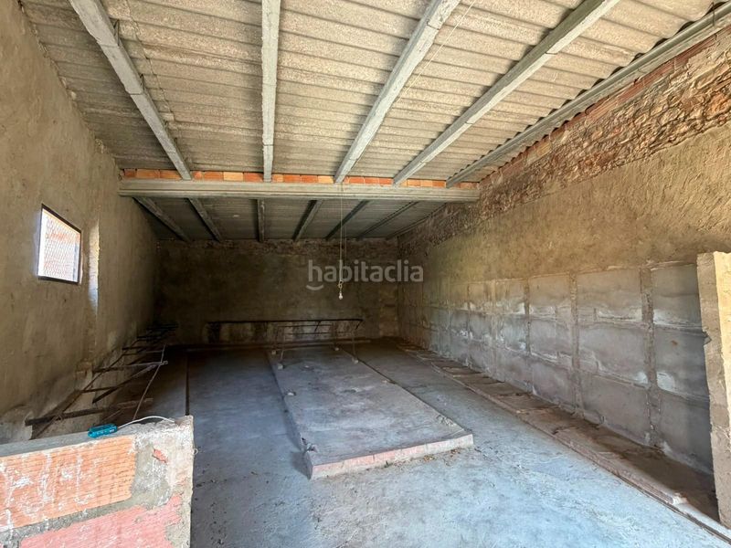 Foto bdb9a1a4-1b49-4926-b2af-d35832970d77. Xalet amb aparcament a Vilaür